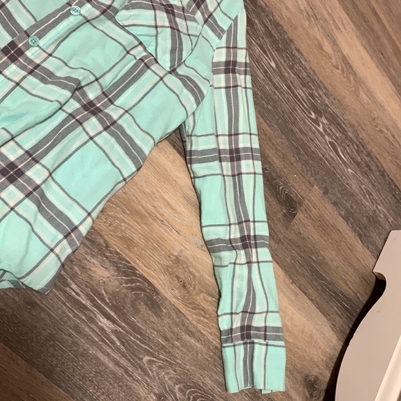 Mint Green Plaid Shirt - Picture 4 of 7